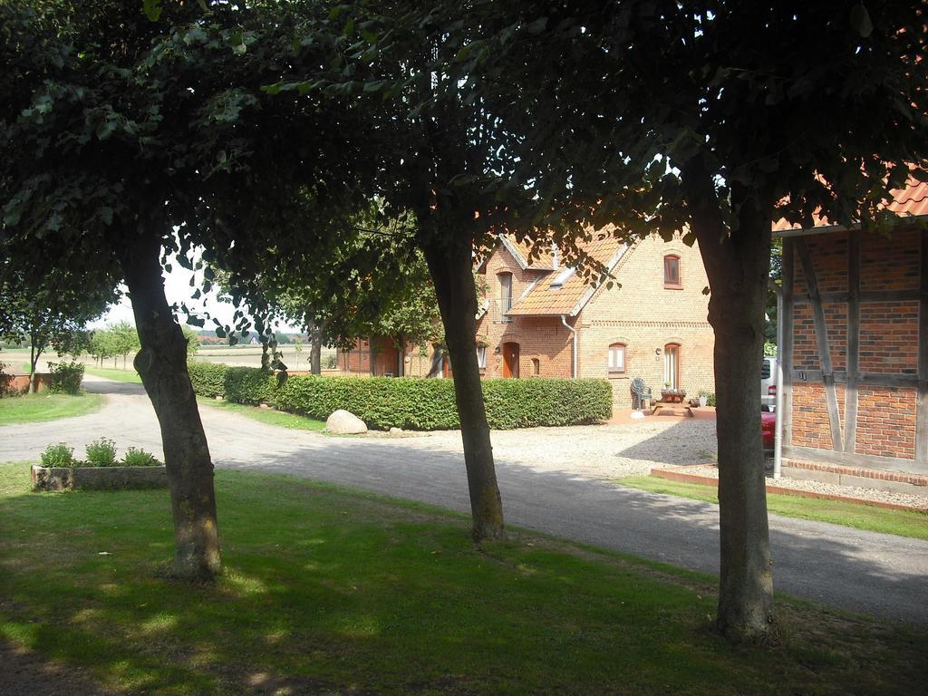 Apartment Rothehof 佩特尔斯哈根 外观 照片